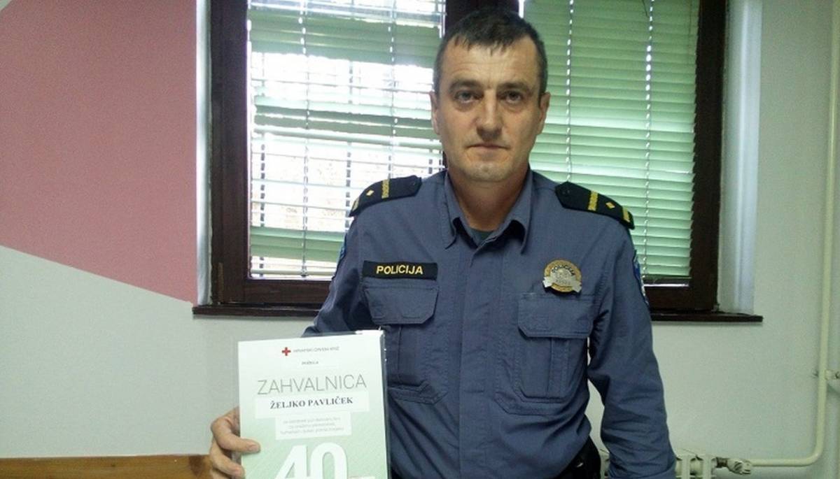 Djelatnici PU požeško-slavonske redoviti darivatelji krvi