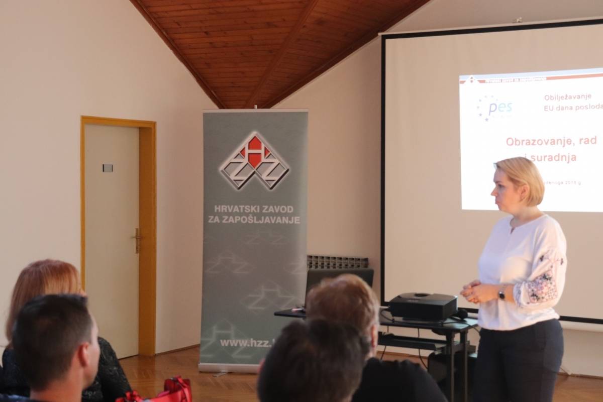 U Lipiku održan okrugli stol pod nazivom: “Obrazovanje, rad i suradnja”