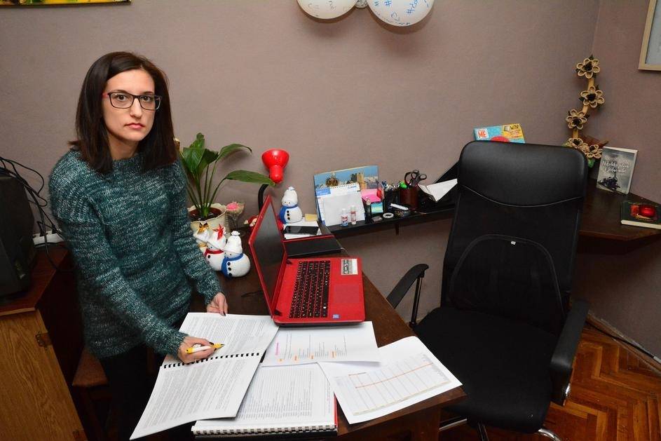 Antonija ni bolesna nije prekidala studij u Požegi, ali sad joj treba naša pomoć jer se bori s 15 tumora