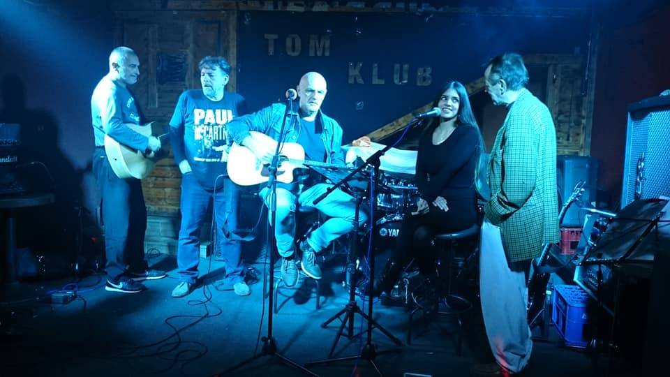 Obilježena 38. godišnjica smrti Johna Lennona - 4. požeška ʺBeatlesijadaʺ