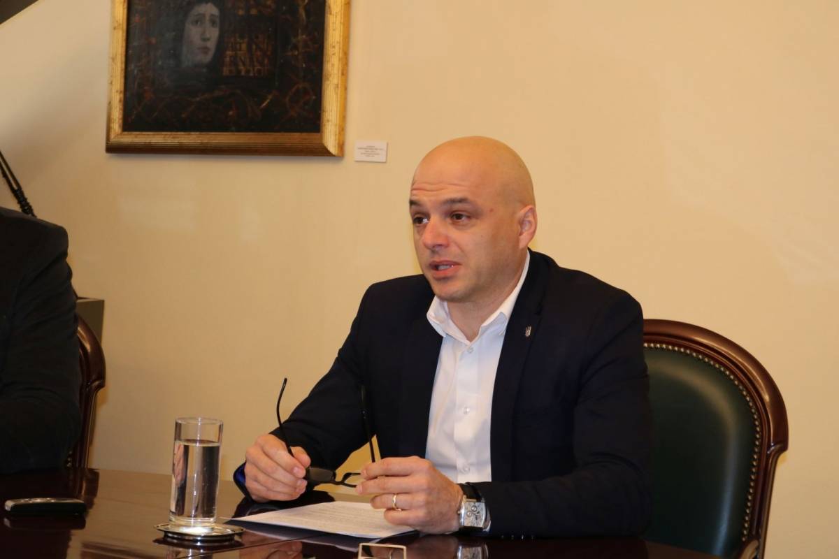 Ugovore o stipendiji Grada Požege danas je potpisalo 15 novih studenata stipendista 