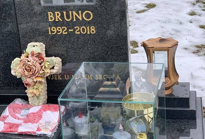 Bruni stigao njegov pehar