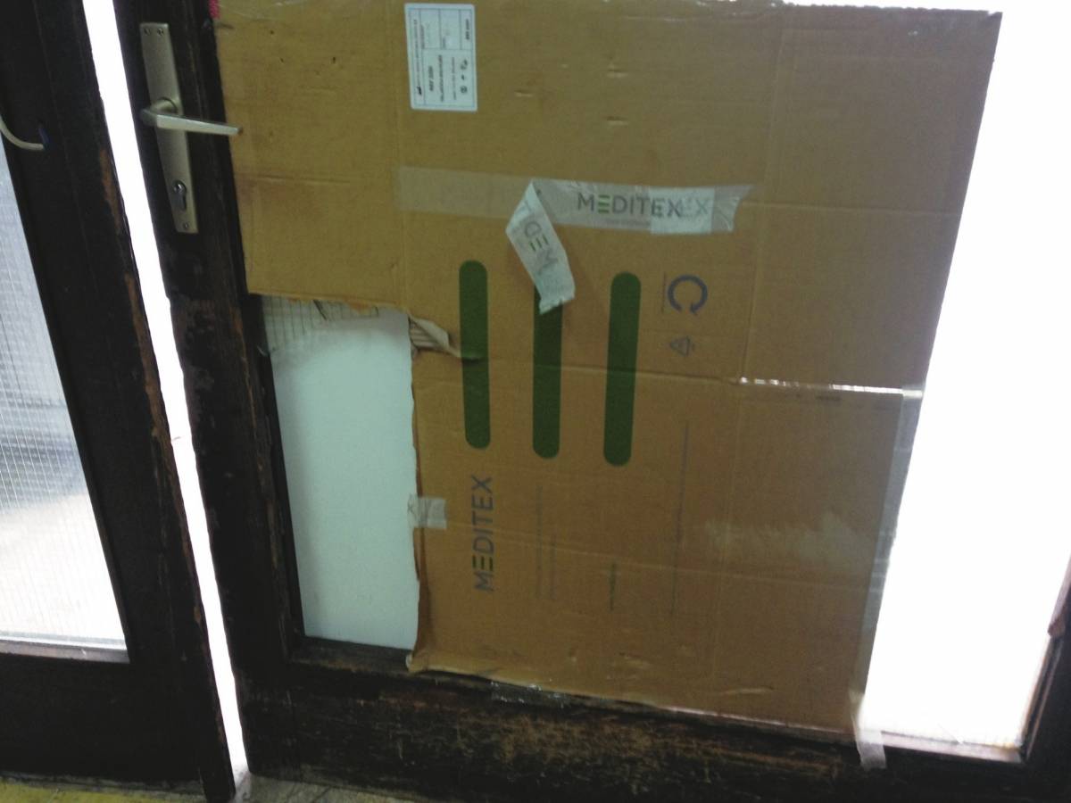 Lijevo je bolnica u Rijeci, a desno ona u Mostaru za koju je Vlada jučer dala 40 milijuna kuna