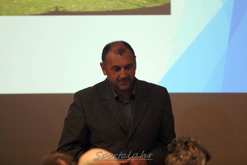 Sportski psiholog Matija Mesić u Požegi održao predavanje ʺSportska psihologija i mentalno zdravljeʺ
