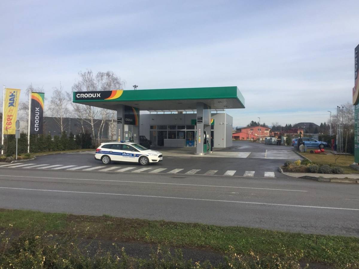 Noćas provaljeno u benzinsku crpku ʺCroduxʺ u Požegi, ukradene cigarete, alkohol i ostale vrijedne stvari