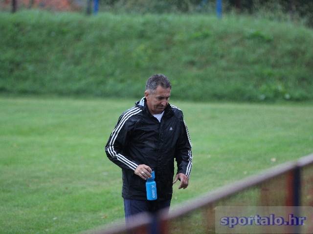 Ivica Pejnović više nije trener BSK-a