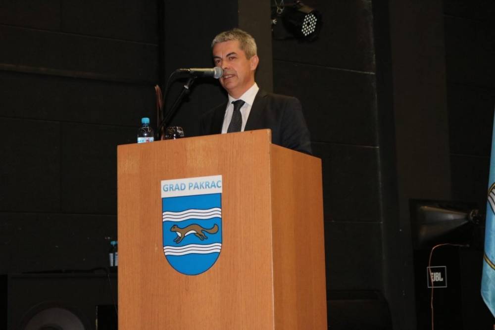 Pakračkom napretku brojne pohvale gostiju