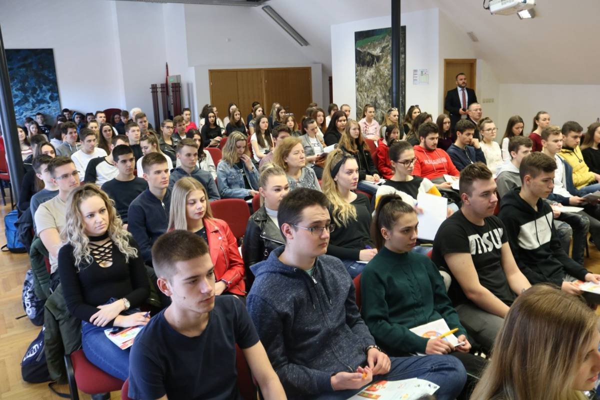 U Požegi obilježen Svjetski i Europski tjedna novca