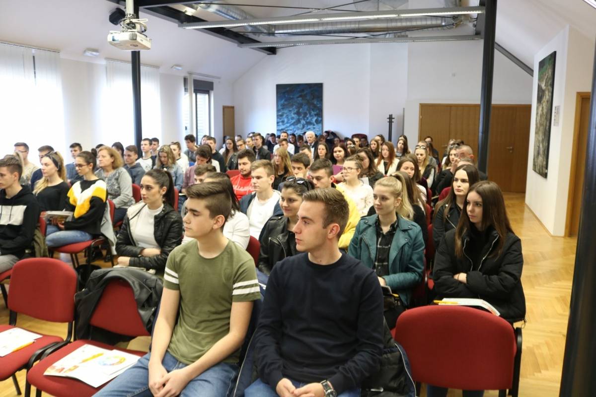 U Požegi obilježen Svjetski i Europski tjedna novca