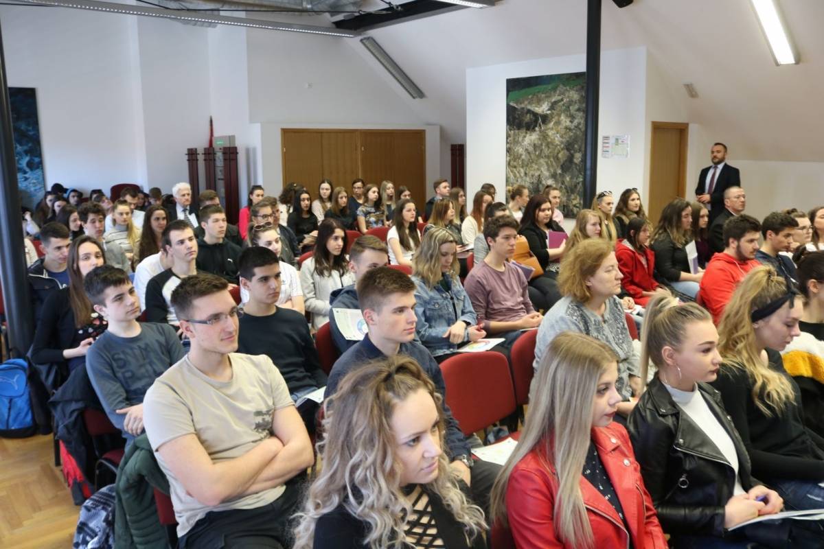 U Požegi obilježen Svjetski i Europski tjedna novca