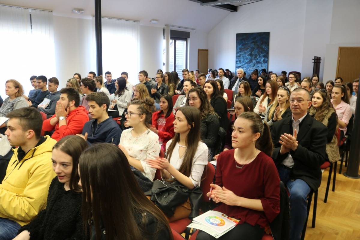 U Požegi obilježen Svjetski i Europski tjedna novca