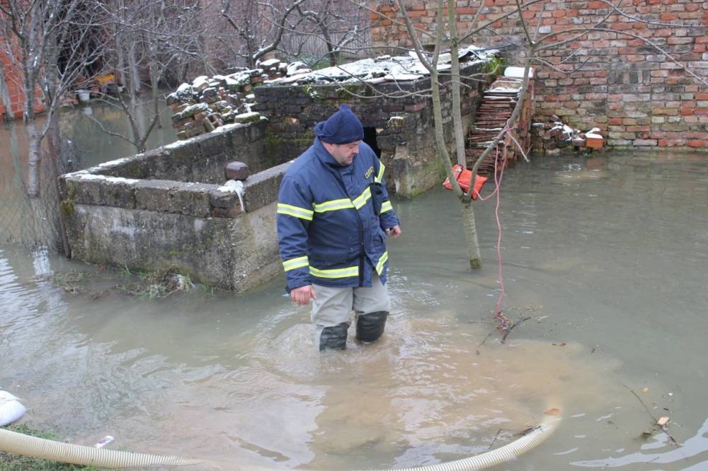 Vatrogasne snage u obrani od poplava
