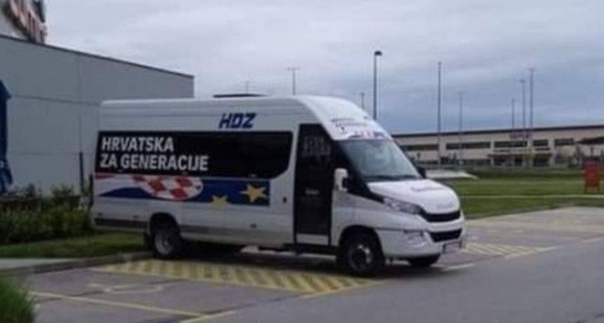 NIJE KOD NAS: HDZ-ov kombi na mjestu za invalide, šef lokalnog HDZ-a: ʼOčekujem da se kazni prekršiteljaʼ