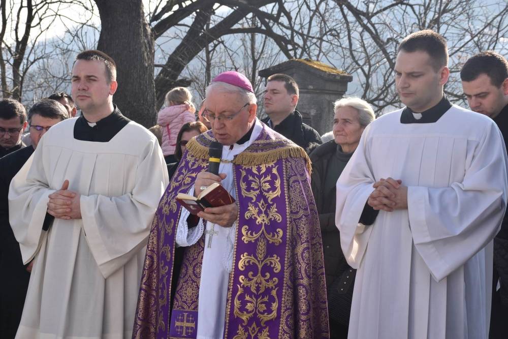 Veliki petak na požeškoj Kalvariji