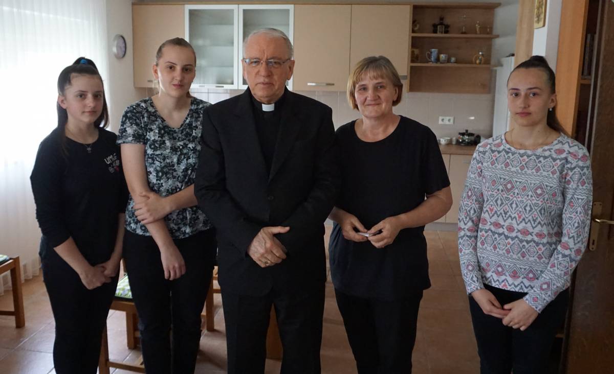 Biskup Škvorčević posjetio obitelj preminulog dr. Antuna Liseca