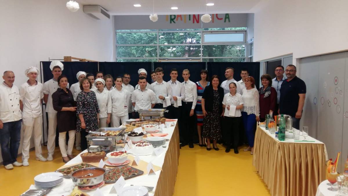 Obrana završnih radova konobara i kuhara u Pleternici