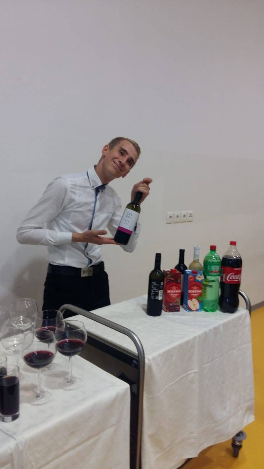 Obrana završnih radova konobara i kuhara u Pleternici