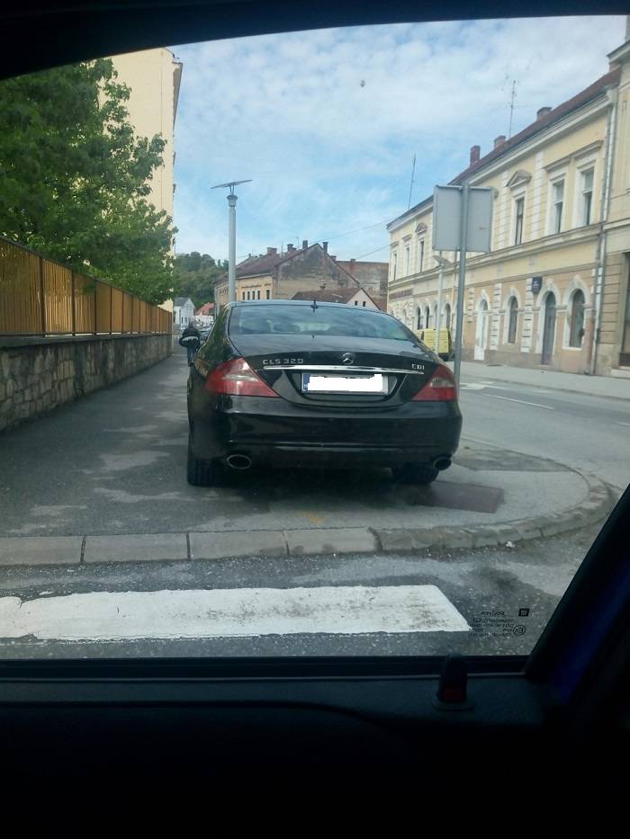 Sve je veća konkurencija među požeškim parking genijalcima