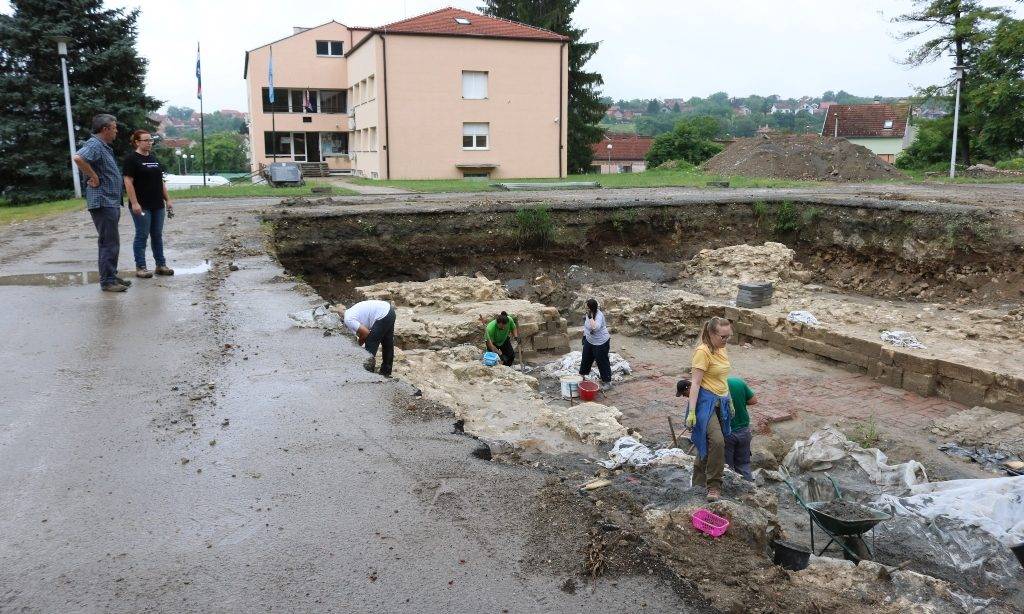 Treća godina traganja za pakračkim starim gradom: Počela arheološka istraživanja