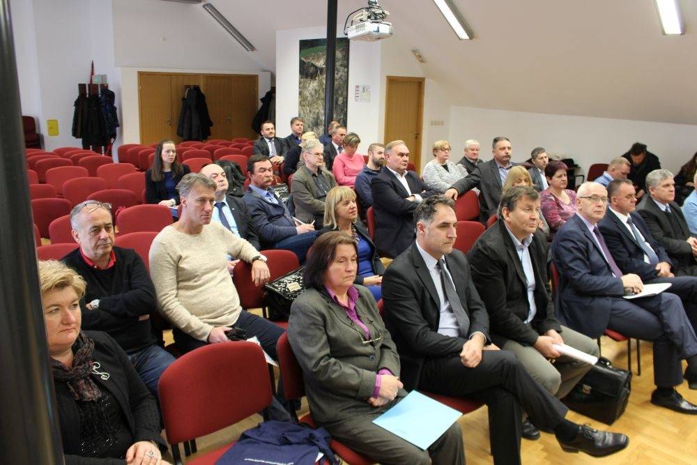 Pomoćnik ministrice znanosti i obrazovanja Vlado Prskalo u radnom posjetu Požegi