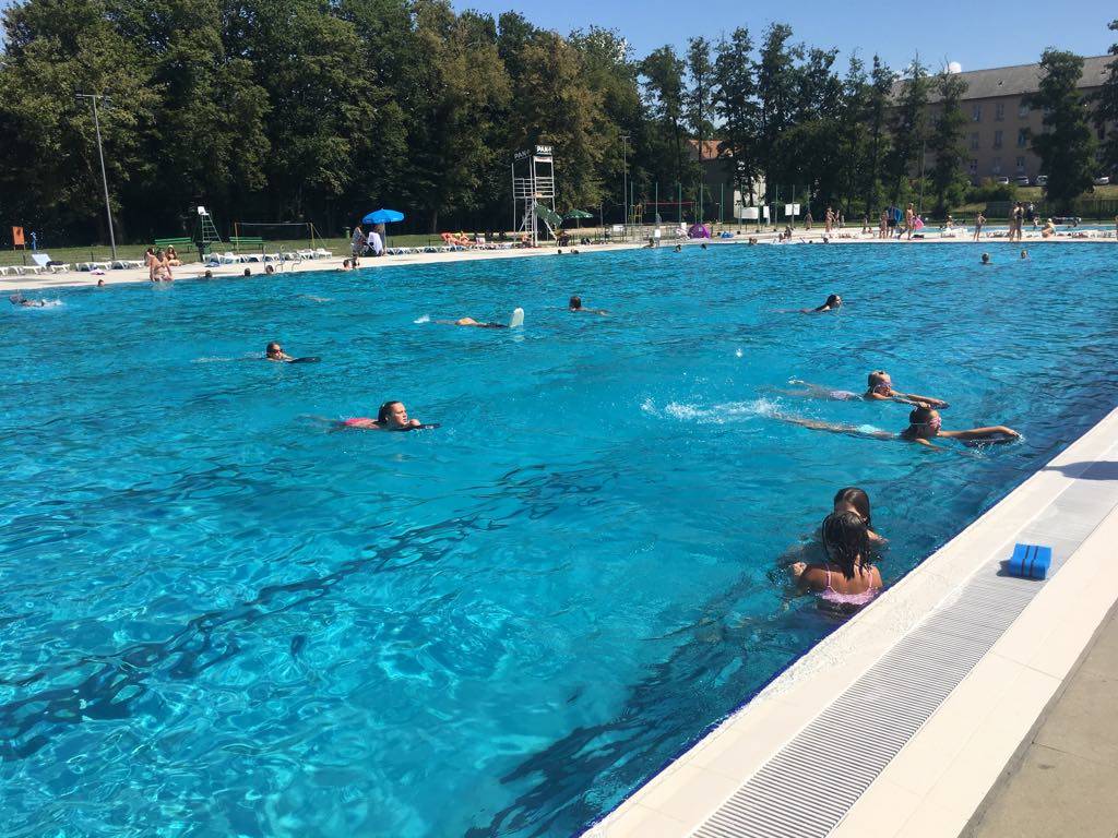 Od danas se otvaraju kina, kazališta, dopuštaju se koncerti i dopušten je rad bazenima...