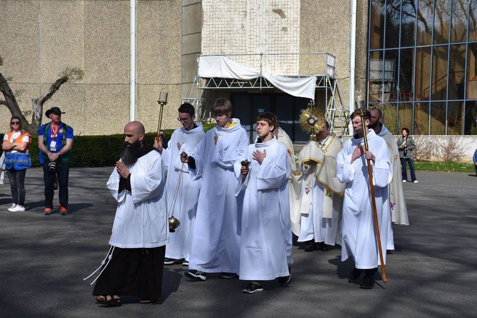 Požeški hodočasnici u Lourdesu