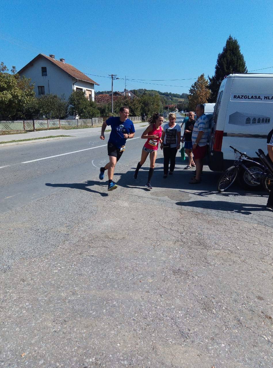 Požeški atletičari uspješni na 19. međunarodnoj utrci Kutina- Voloder