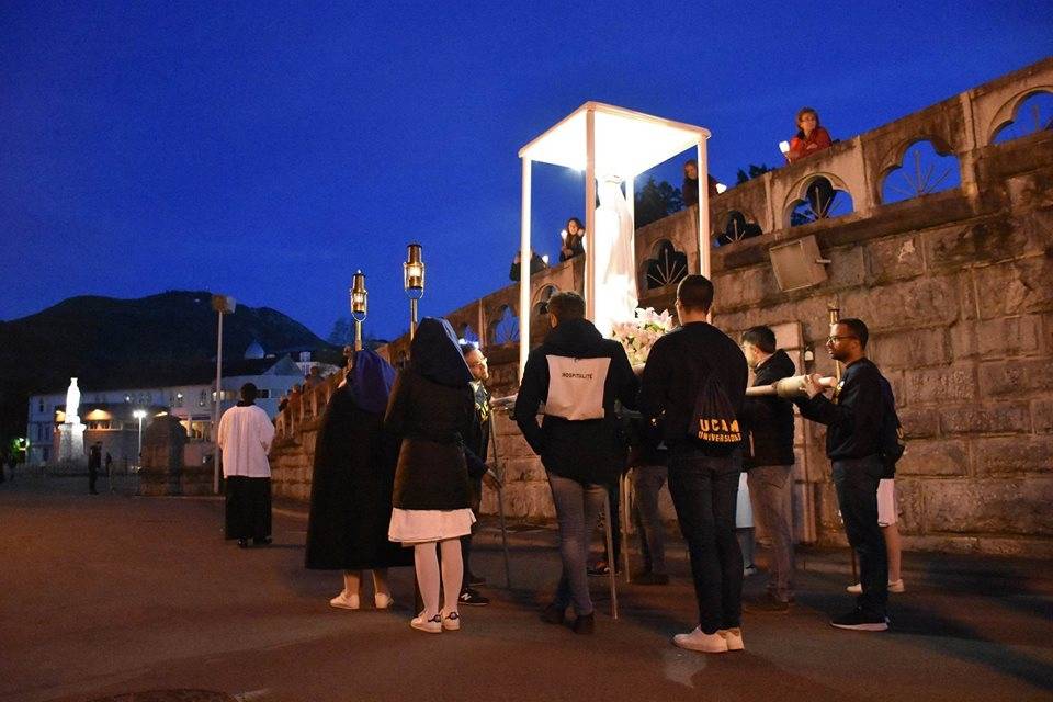 Požeški hodočasnici u Lourdesu