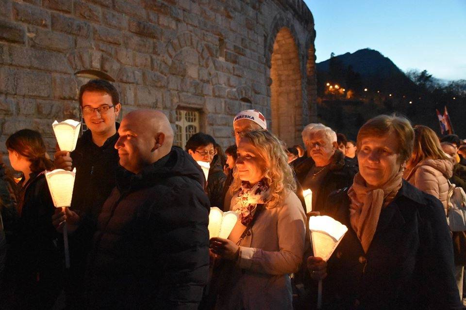Požeški hodočasnici u Lourdesu