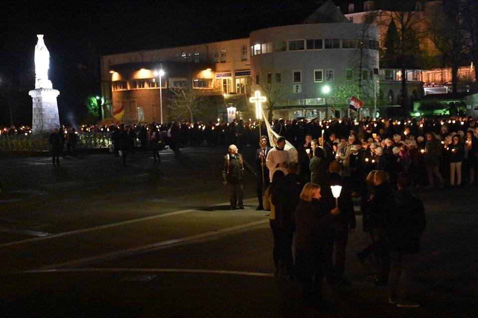 Požeški hodočasnici u Lourdesu
