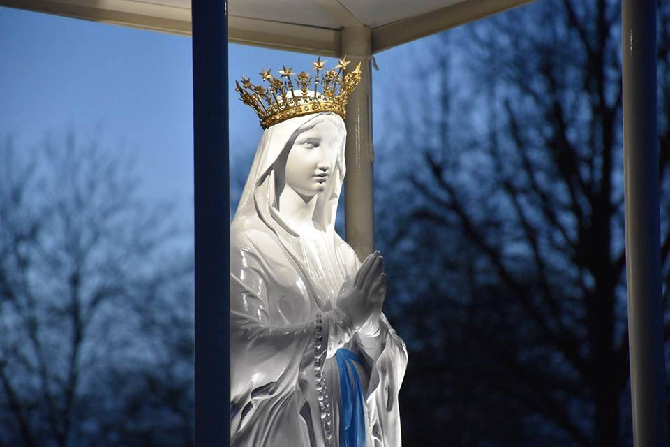 Požeški hodočasnici u Lourdesu