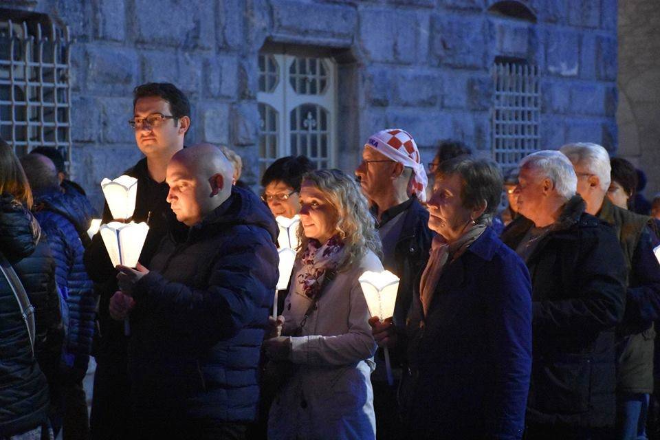 Požeški hodočasnici u Lourdesu