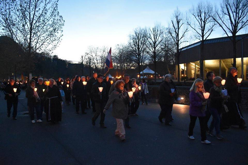 Požeški hodočasnici u Lourdesu