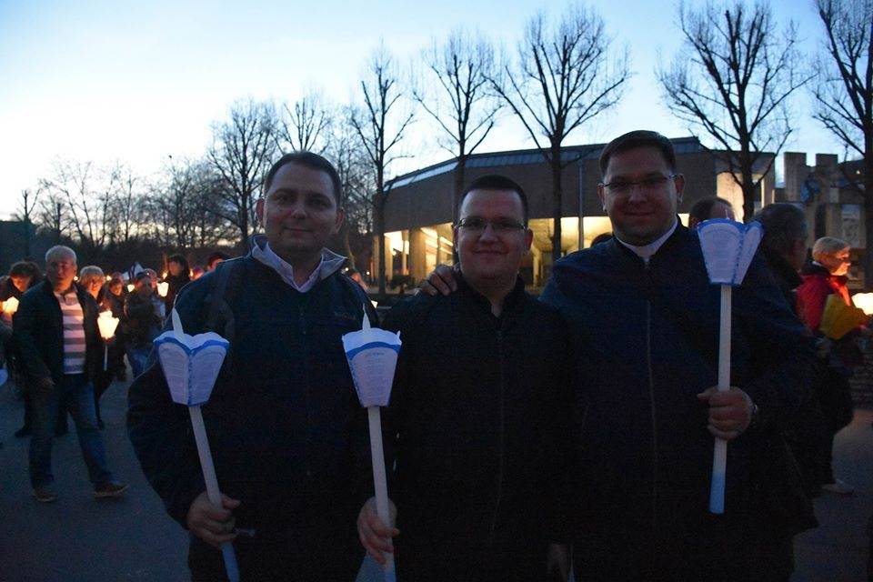 Požeški hodočasnici u Lourdesu