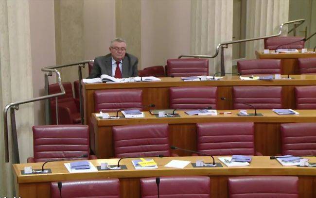 RASPADA LI SE KOALICIJA HDZ-BANDIĆ? Zdravko Ronko smatra da ne!