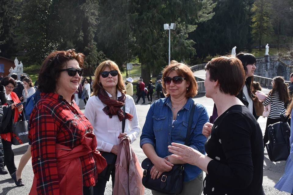 Pobožnost Križnoga puta na lurdskoj Kalvariji i paljenje hodočasničke svijeće