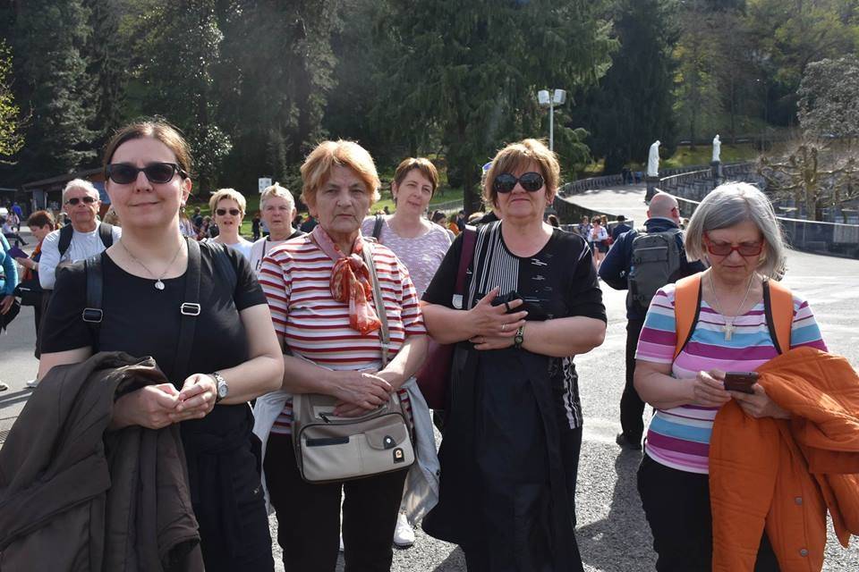 Pobožnost Križnoga puta na lurdskoj Kalvariji i paljenje hodočasničke svijeće