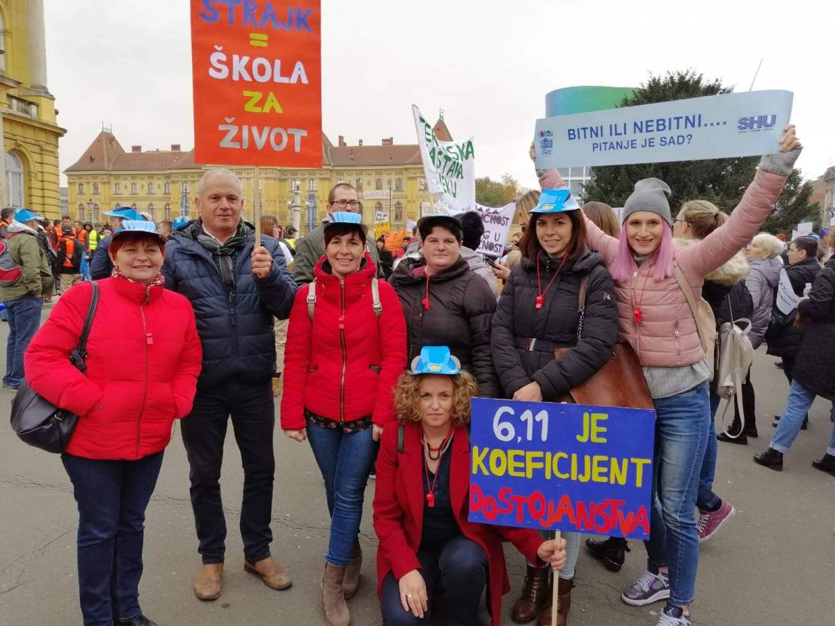 U Zagrebu veliki broj učitelja sudjeluje u prosvjedu ʺHrvatska mora boljeʺ, a među njima su i učitelji iz naše županije