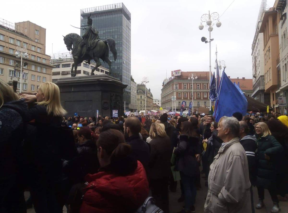 U Zagrebu veliki broj učitelja sudjeluje u prosvjedu ʺHrvatska mora boljeʺ, a među njima su i učitelji iz naše županije