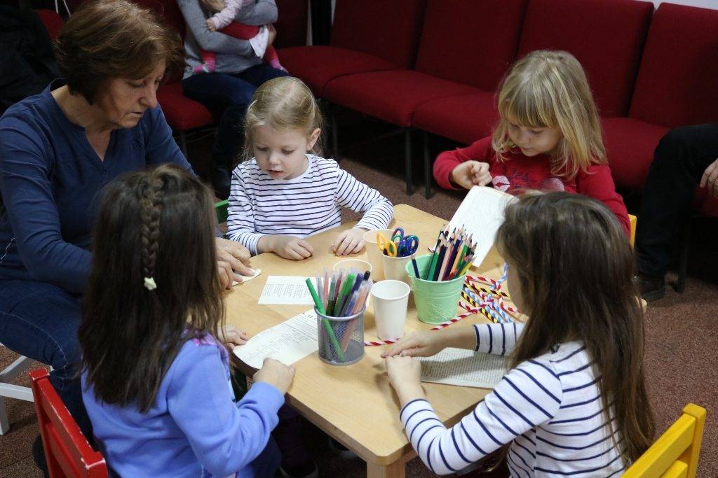 Tradicionalno druženje uz priču i kreativni rad u Pakracu