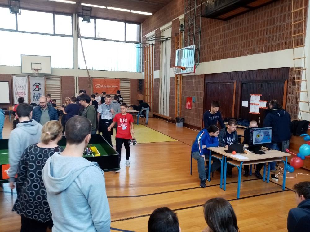 Požeški srednjoškolci, Marin Francuz i Luka Margetić, četvrti na RoboCupu Junior Zagreb 2019.