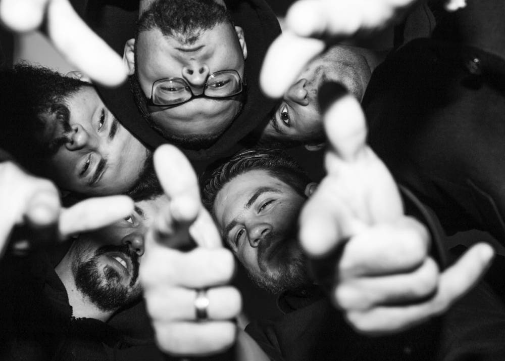 Detmeć promovira prvi album nastupom u Požegi