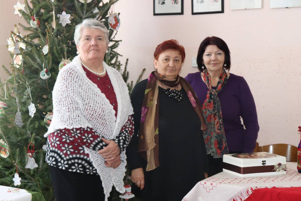Otvorena Zimska izložba rukotvorina i ručnih radova u Lipiku