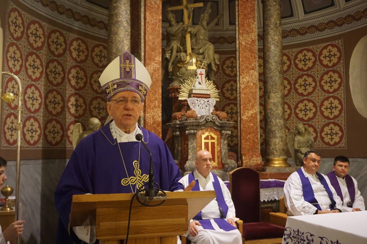 Godišnjica smrti biskupa Josipa Salača u Daruvaru