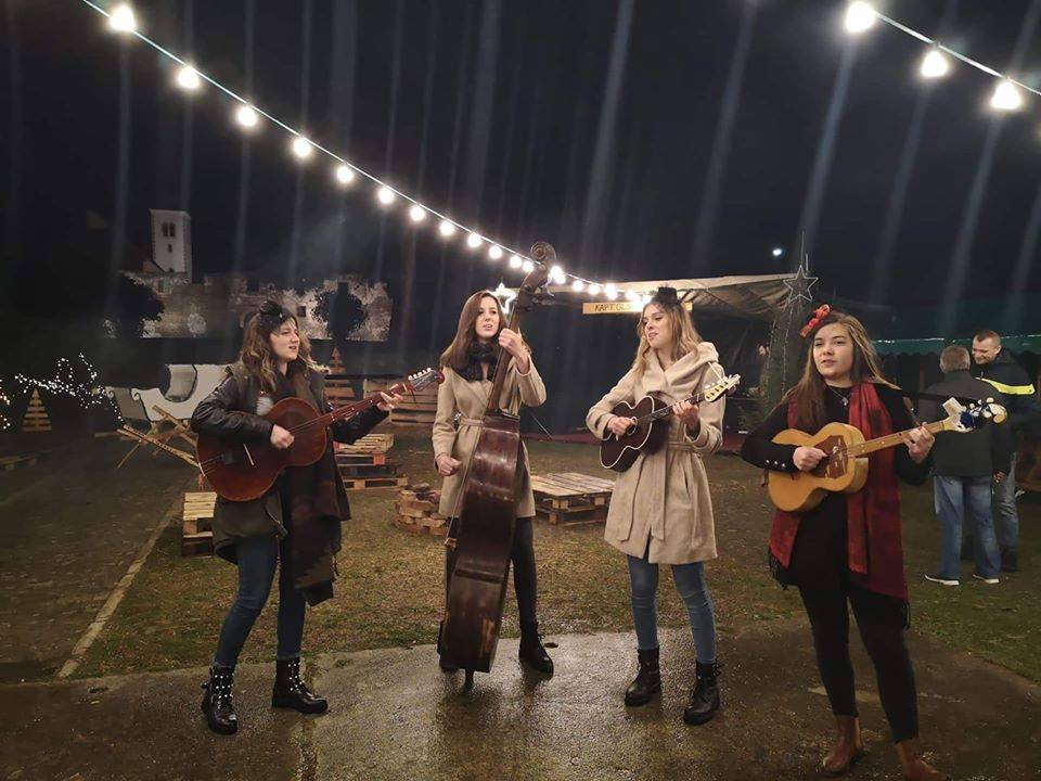 Kaptolski Zvonci i ove godine oduševili sve, humanitarni karakter se nastavlja na radost najmlađih