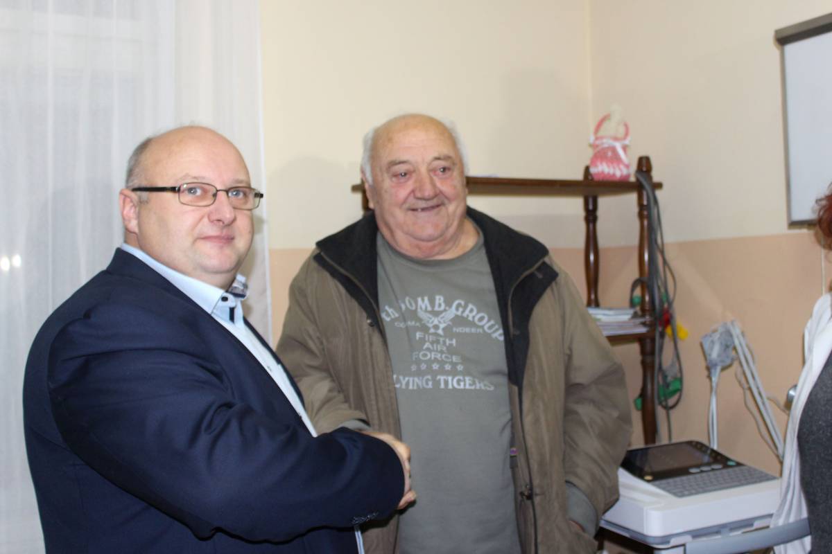 Mato Veić donirao Domu zdravlja PSŽ u Čaglinu aparat za EKG