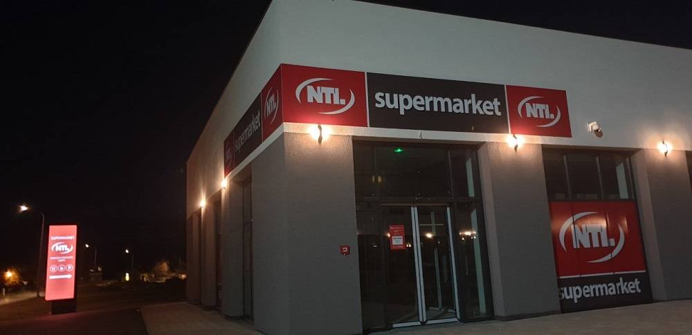 Velički poslovni centar pri kraju izgradnje, prvi stanar trgovina NTL