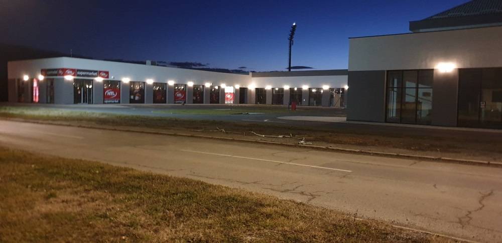 Velički poslovni centar pri kraju izgradnje, prvi stanar trgovina NTL