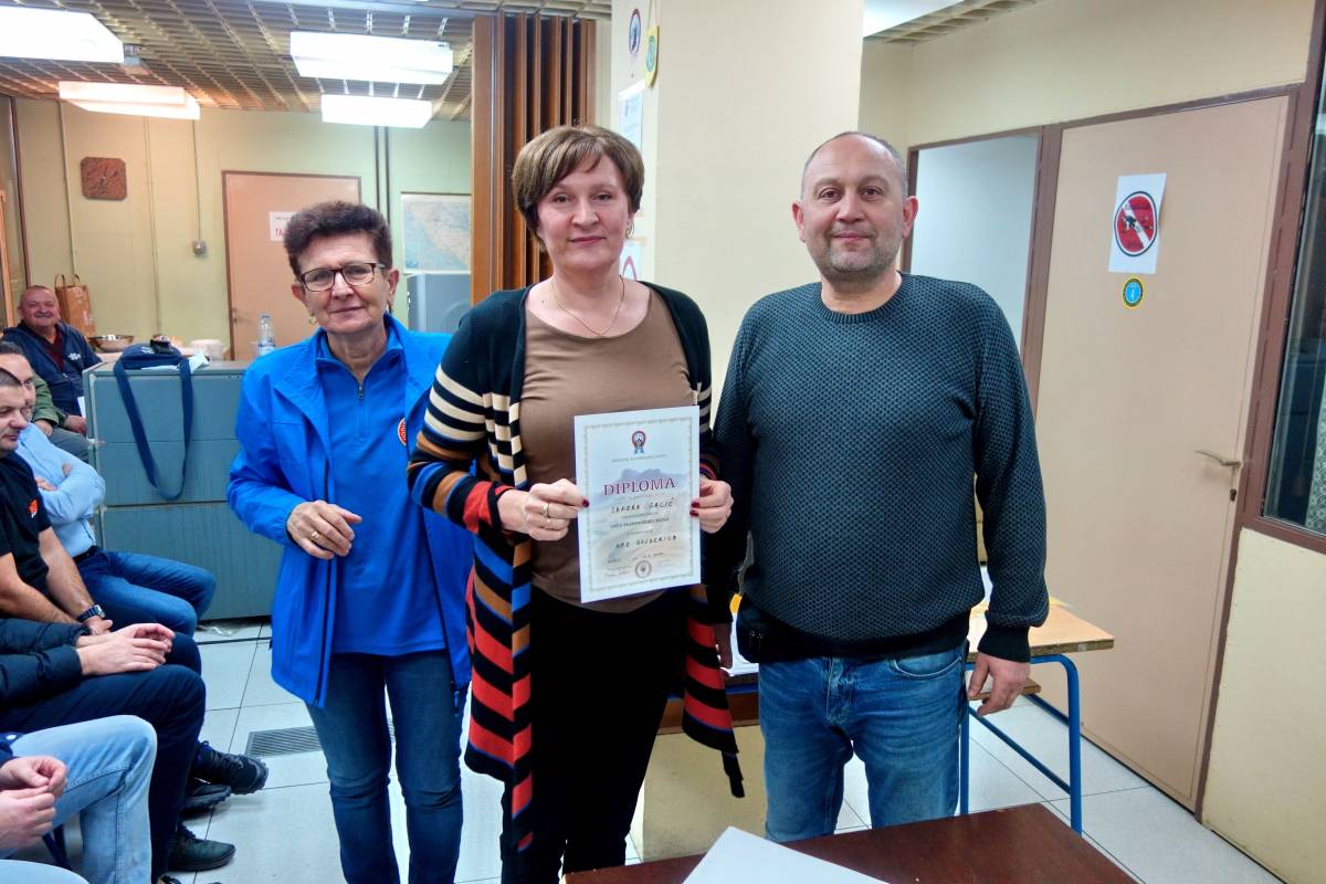 Završila planinarska škola u HPD Gojzerica Požega