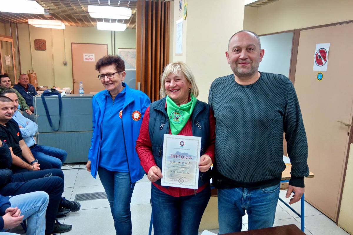 Završila planinarska škola u HPD Gojzerica Požega